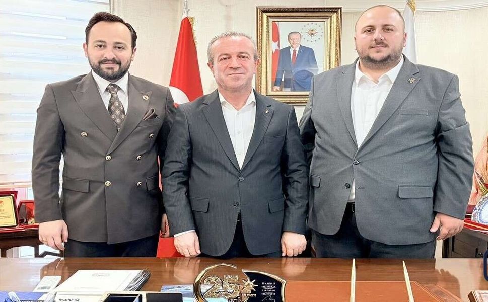 Başkan Zeydin Kaya, ÜniAK Bölge Koordinatörünü ağırladı