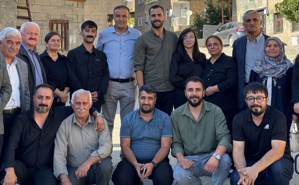 DEM Parti’den Özgürlüğüne Kavuşan Dündar Akdağ’a Ziyaret