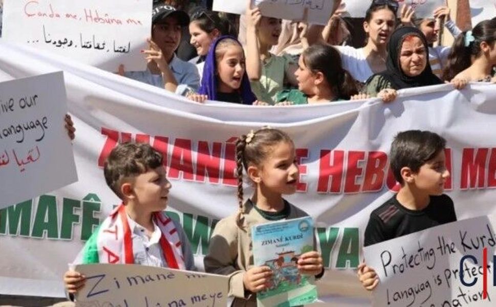 İki kentte Kürtçe için eylem