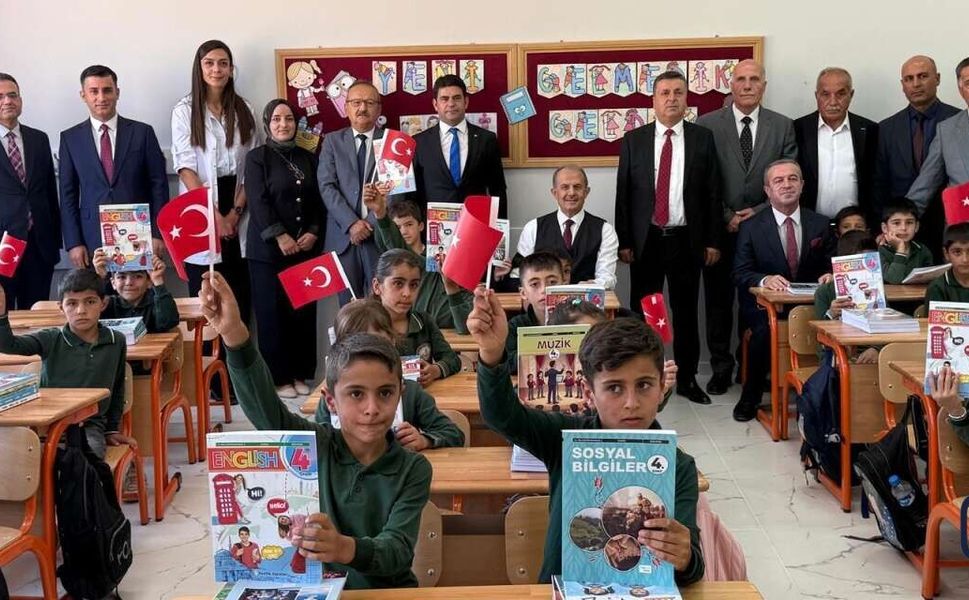 Hakkâri’de 60 bin 712 öğrenci yeni eğitim yılına başladı