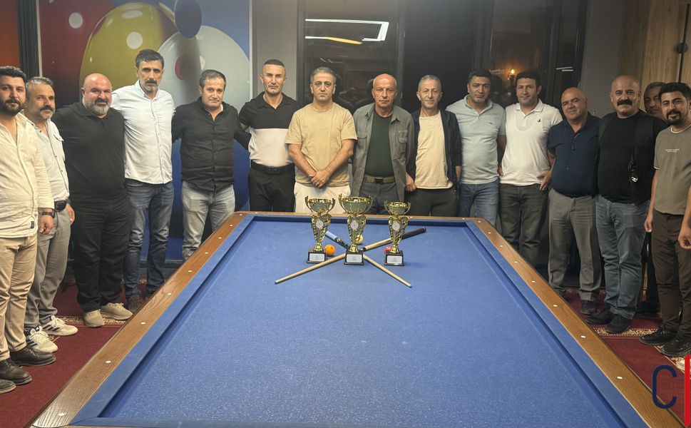 Hakkâri’de Üç Bant Bilardo Heyecanı: Şampiyon Tahir Bal Oldu