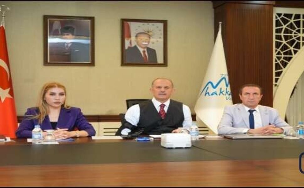Hakkari’de sosyal yardım çalışmaları değerlendirildi