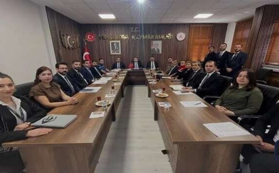 Yüksekova’da Bağımlılıkla Mücadele Toplantısı