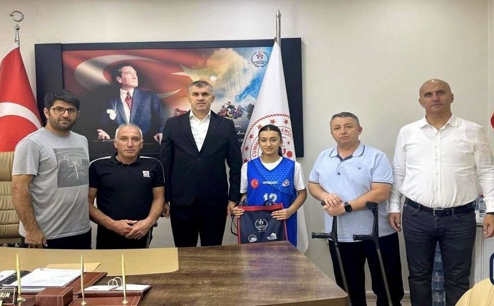 Hakkarili Nazlıcan Beyter Türkiye’yi temsil edecek