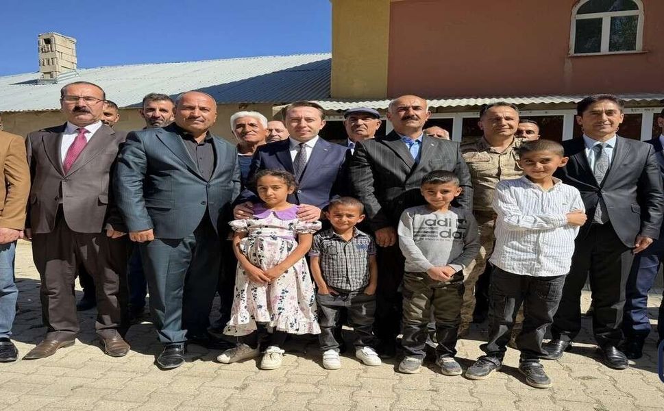 Hülür, Gökyurt Köyü’nde vatandaşlarla bir araya geldi