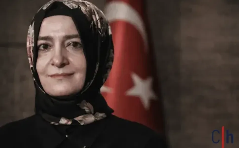Fon vurgunu iddiası sonrası: Fatma Betül Sayan Kaya istifa etti