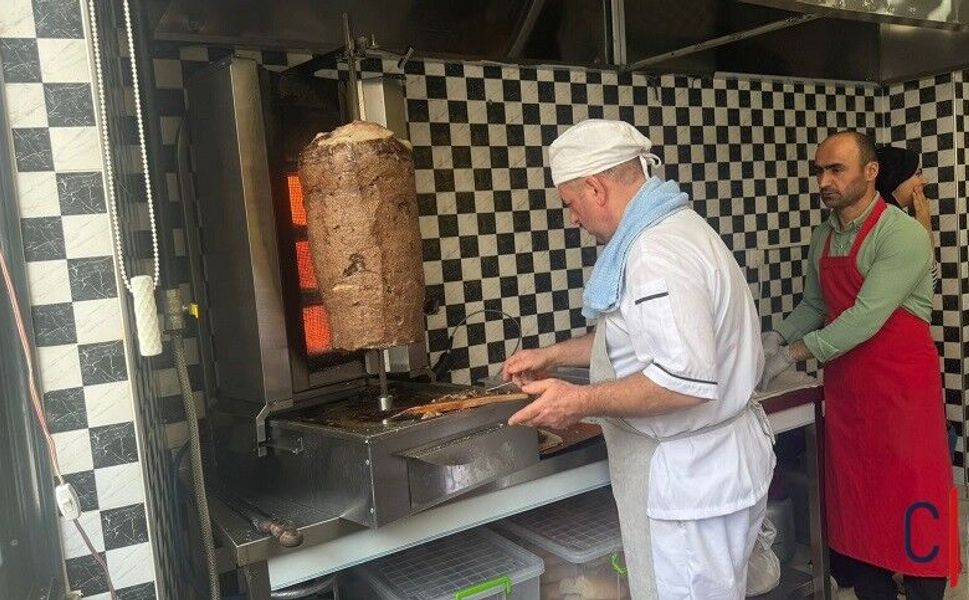 İdris Usta Et Döner Yeni Adresinde Hizmete Başladı