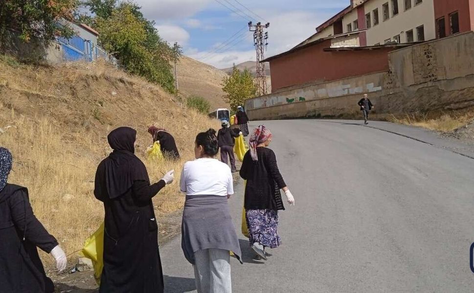 Hakkari’de okullar bölgesinde kapsamlı temizlik