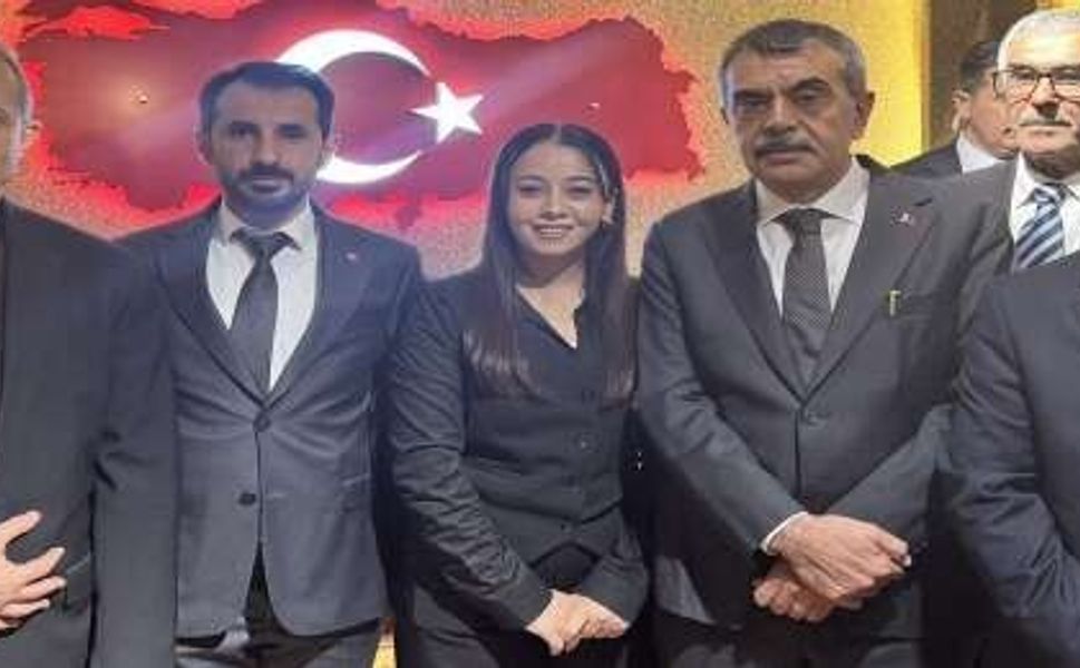 Bakan Tekin ve Vali Taşyapan’dan Şehit Aileleri ve Gazilere ziyaret