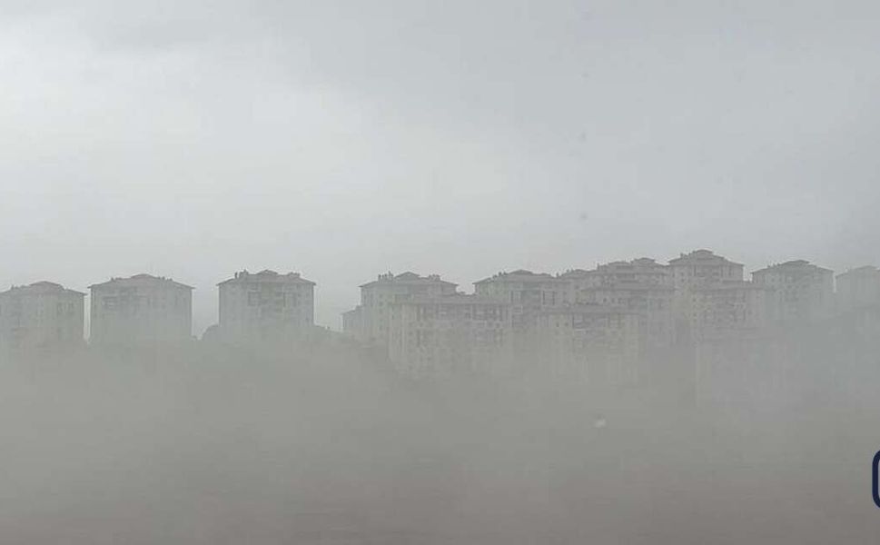Yüksekova’da sürücülere sis uyarısı
