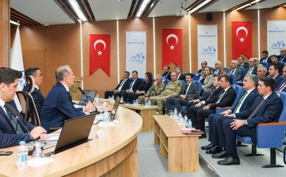 Hakkari'deki yatırımlar 70 milyarı aştı!