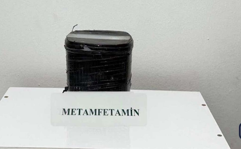 Hakkari’de araçta 1 kilo 72 gram metamfetamin ele geçirildi
