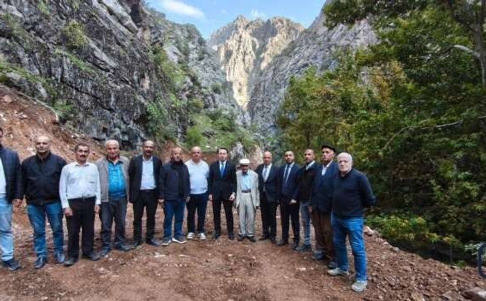 Hakkari Yüksekova’da Dağlıca yollarında çalışmalar başladı
