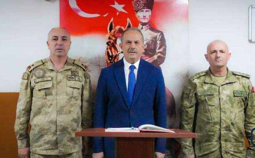 Vali Taşyapan’dan Yüksekova’daki üs bölgesine ziyaret