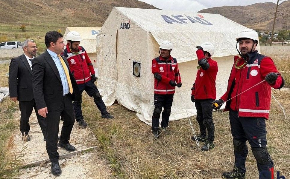 Hakkâri MEB AKUB, acil barınma akreditasyonu için sınava hazırlanıyor