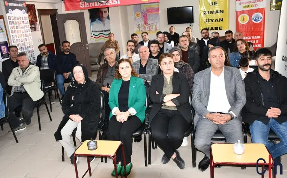 BES Hakkari Şubesi kongreye gitti