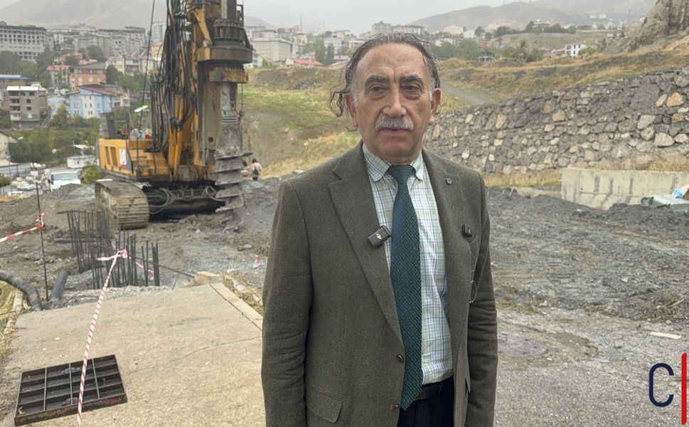 Rektör Gençcelep: Üniversite’nin zemin kaymasına karşı güçlendirme çalışması Başlattı
