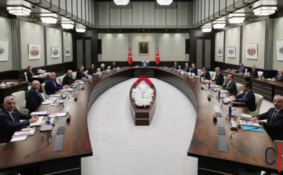 Kabine bugün toplanıyor: Gündem süreç ve fon soruşturması